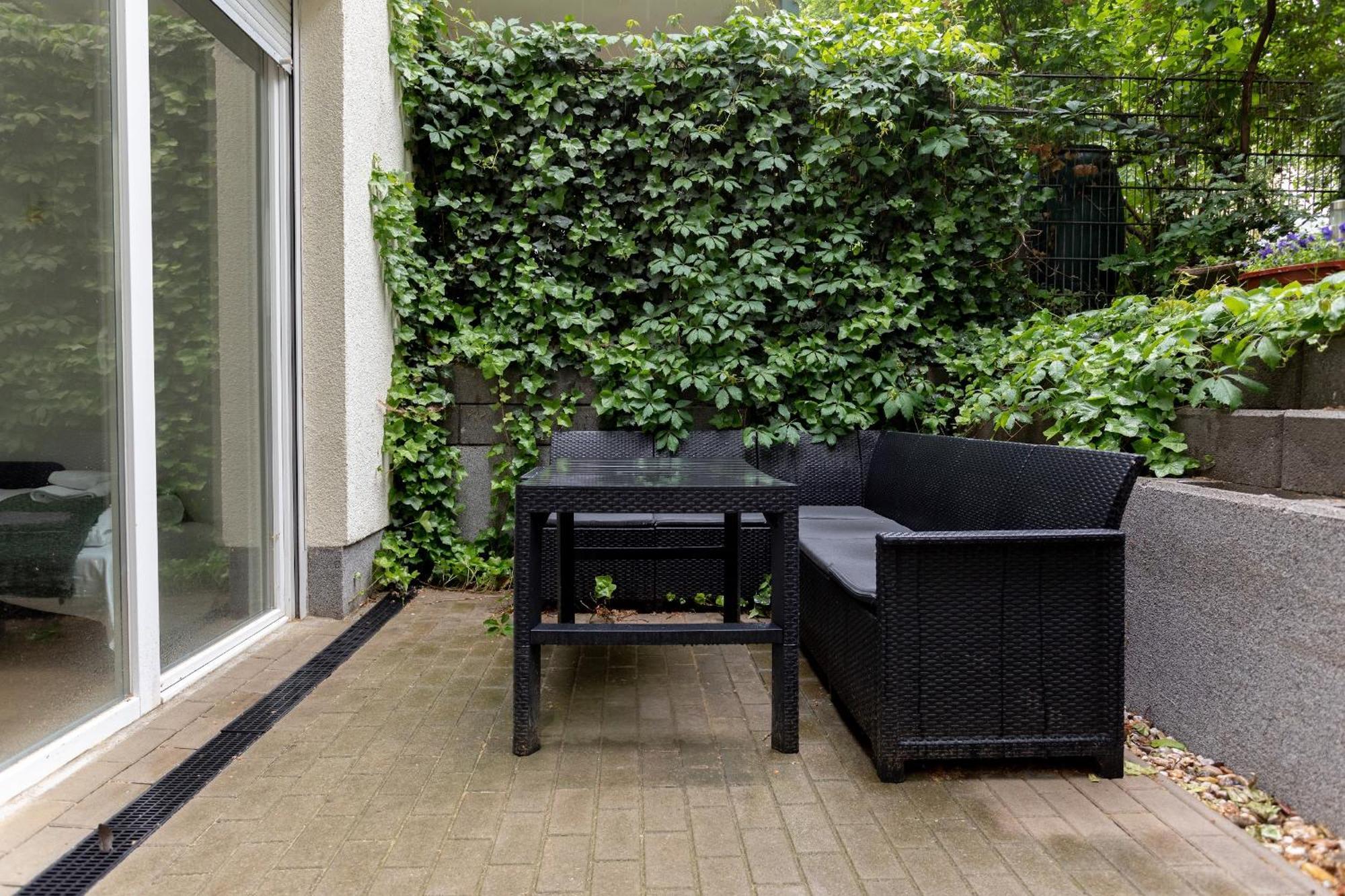 Global Living - Design Apartment I Central I Beamer I Kitchen I Terrace I Berlin Eksteriør billede