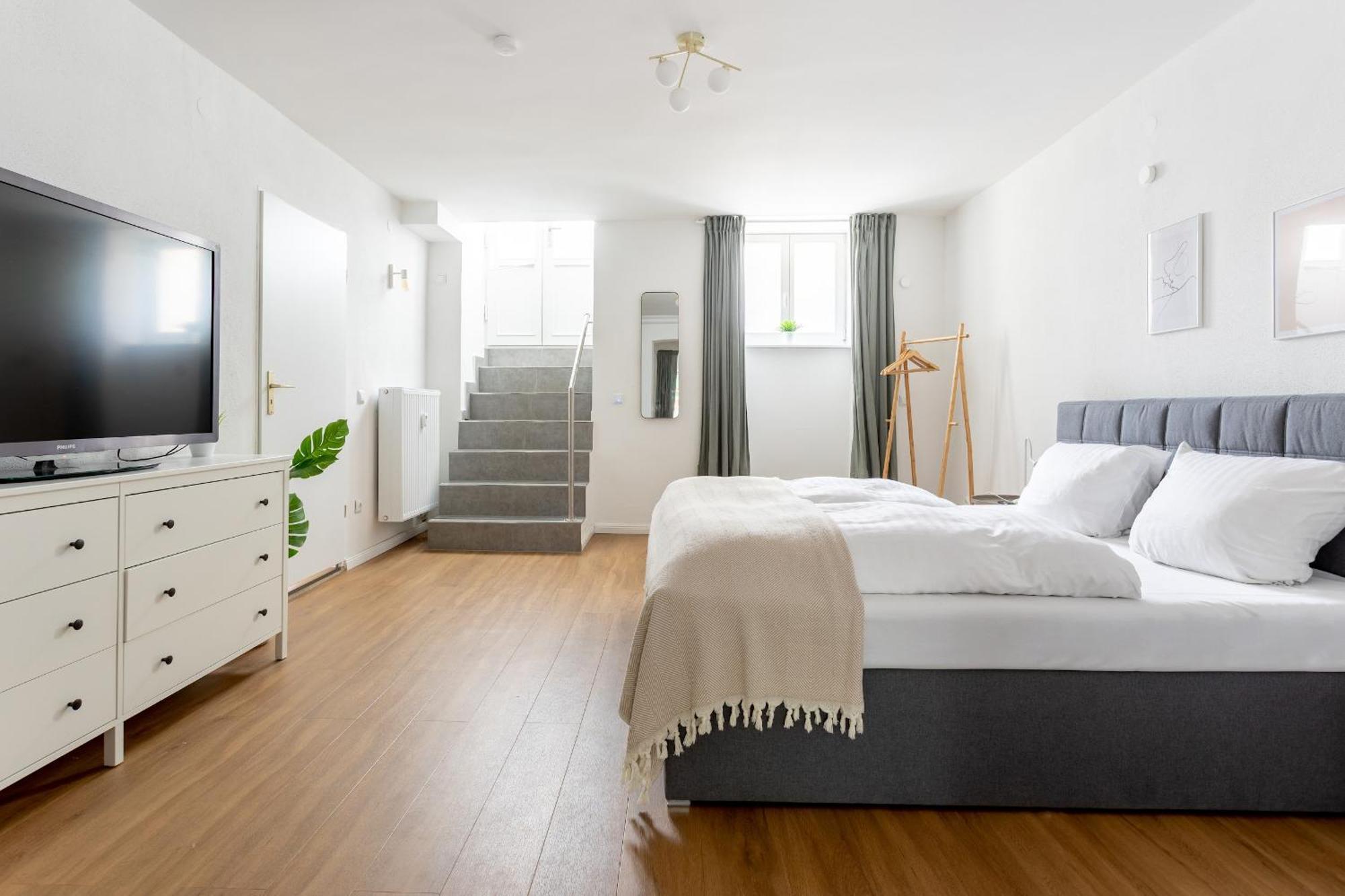 Global Living - Design Apartment I Central I Beamer I Kitchen I Terrace I Berlin Eksteriør billede