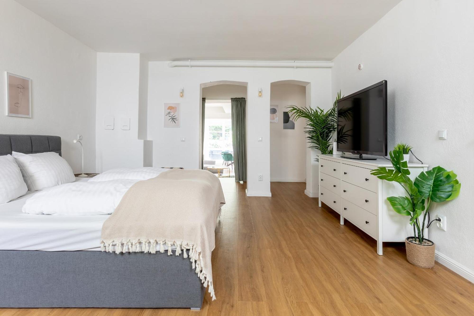 Global Living - Design Apartment I Central I Beamer I Kitchen I Terrace I Berlin Eksteriør billede
